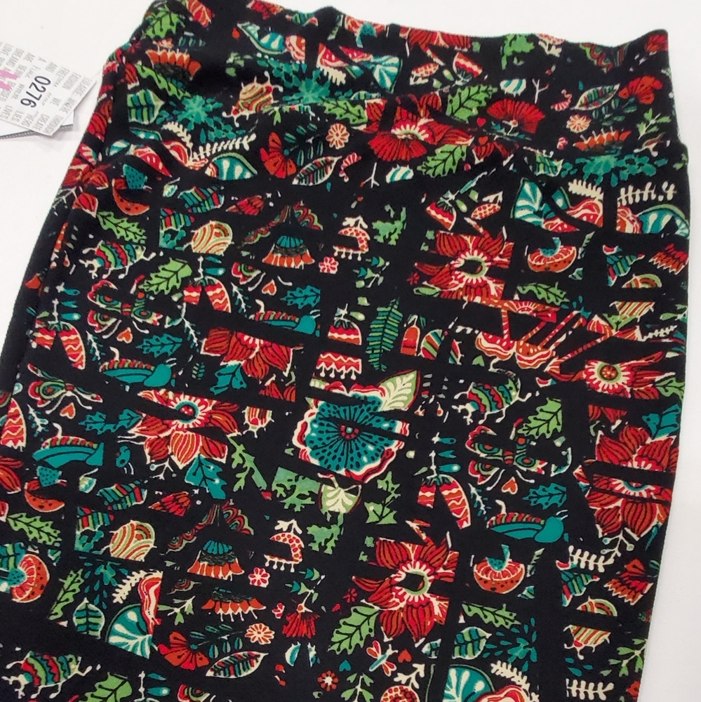 2/$25 Med Lularoe Cassie skirt pencil nwt